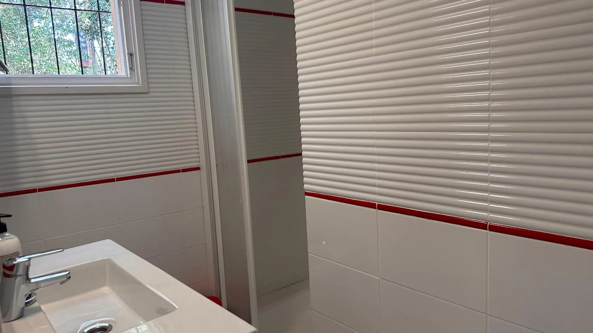 הוילה פלאמוס Casa Unica Con Jardin A 45 Metros De La Playa. Be